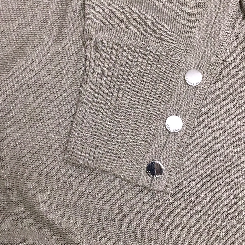 Calvin Klein metallic/grey top. US M - Picture 2 of 4